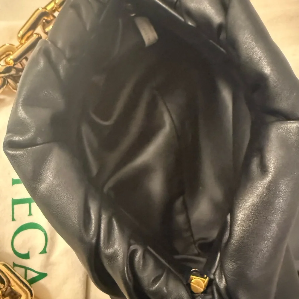 Bottega Veneta Black Leather Bag with Gold Chain - Picture 12 of 13